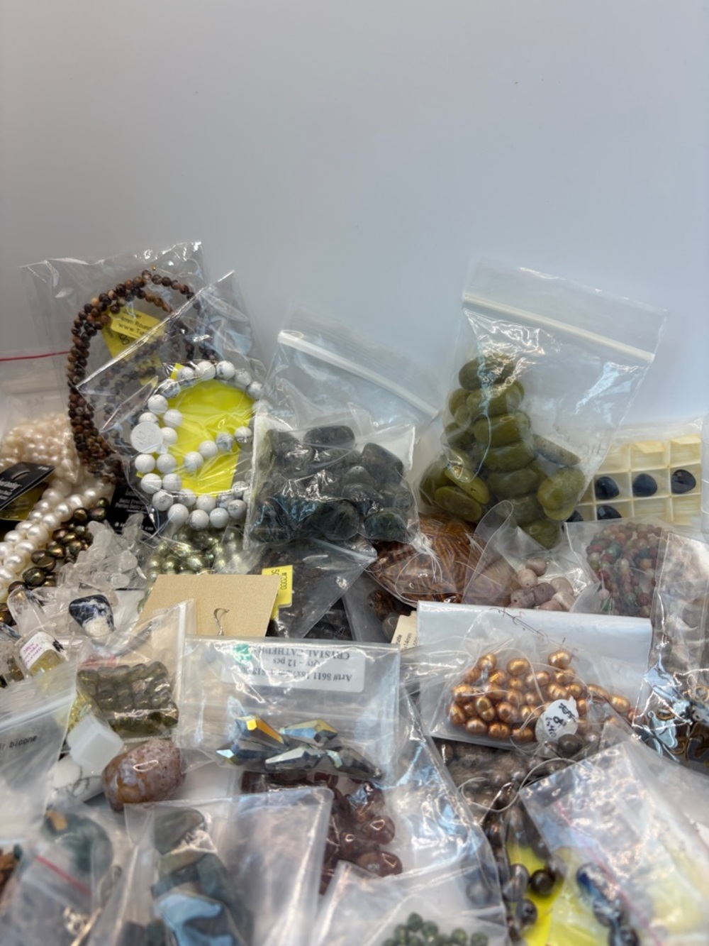 Assorted Beads and jewelry making Lot Approx. 3 lb bag - Picture 7 of 7